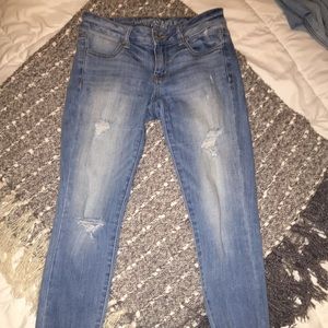 American Eagle ripped skinny jeans